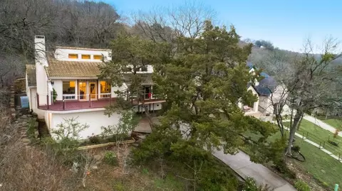 806 Shadyridge Dr, Cedar Hill, TX 75104