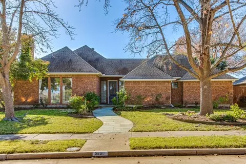5800 Pathfinder Trl, Plano, TX 75093
