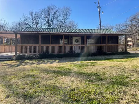 203 E Oak Acres Dr, Malakoff, TX 75148
