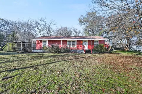 6128 Four Post Ln, Terrell, TX 75160
