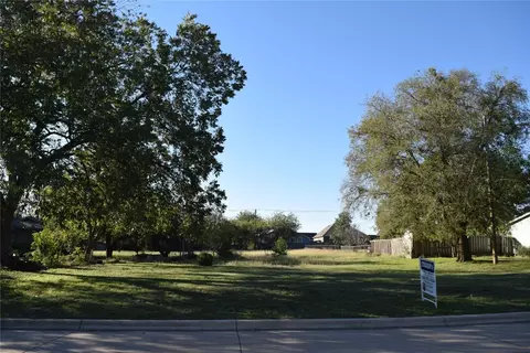 503 W Kimball St, Mansfield, TX 76063