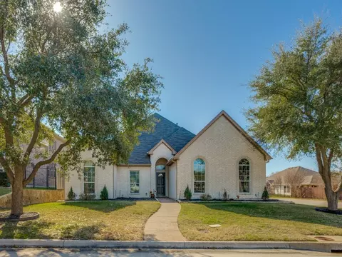 5321 Appalachian Way, Fort Worth, TX 76123