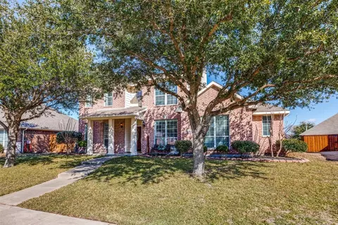 6802 Amesbury Ln, Rowlett, TX 75089