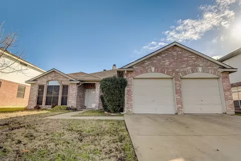 7605 Southbridge Ln, Arlington, TX 76002