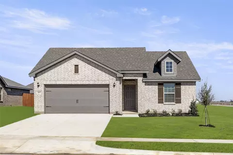 4803 Avion Dr, Sanger, TX 76266