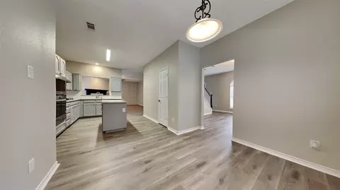 7409 Colfax Dr, Rowlett, TX 75089 photo 5