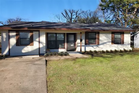 8407 Glen Regal Dr, Dallas, TX 75243