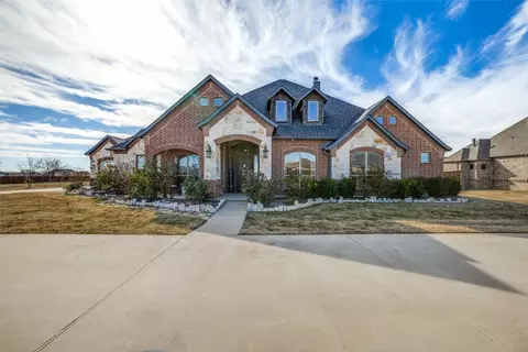 2450 Siltstone Cir, Midlothian, TX 76065