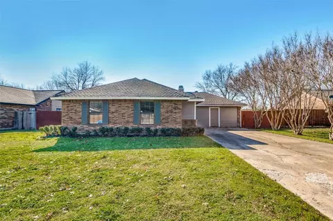 2804 Mistywood Ln, Denton, TX 76209
