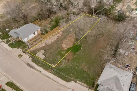 1206 E 10th St, Dallas, TX 75203