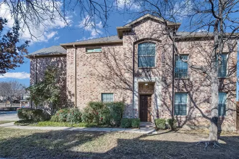 3620 Boxwood Dr, Garland, TX 75040