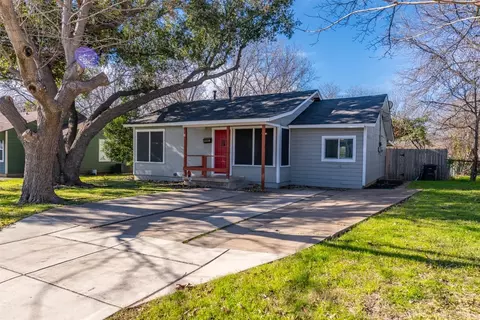 5008 Gilbert Dr, Fort Worth, TX 76116