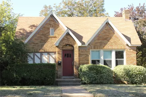 2600 Shirley Ave, Fort Worth, TX 76109