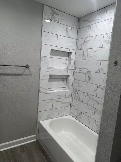 Bath - 509 Abney St, Gilmer, TX 75644 photo 3 of 3