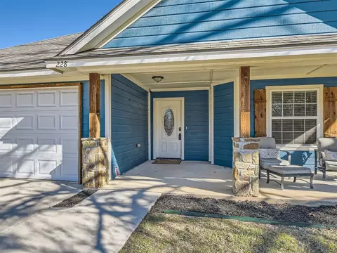 Exterior - 228 Firefly Dr, Springtown, TX 76082 photo 3 of 6
