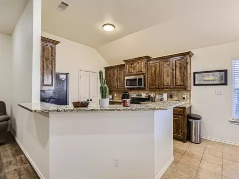 Kitchen - 228 Firefly Dr, Springtown, TX 76082 photo 1 of 6