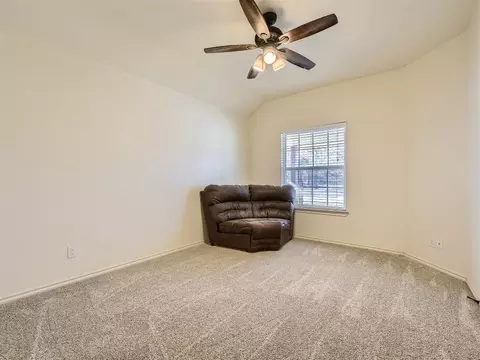 Bedroom - 228 Firefly Dr, Springtown, TX 76082 photo 4 of 7