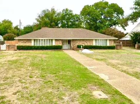 11077 Strayhorn Dr, Dallas, TX 75228