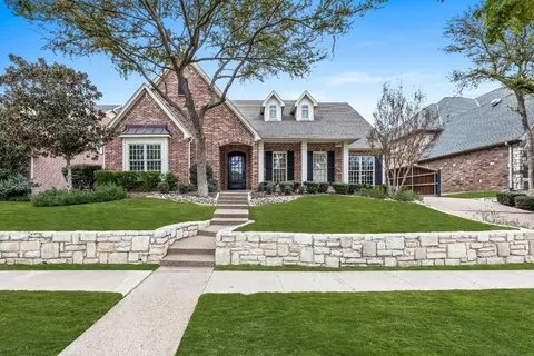 2103 Castle View Rd, Mansfield, TX 76063