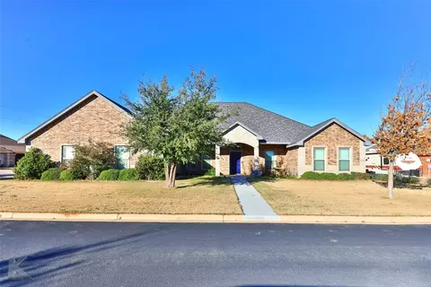 6534 Milestone Dr, Abilene, TX 79606