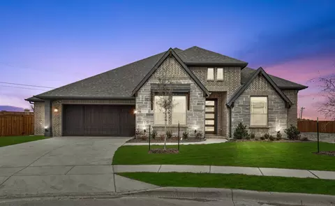 2221 Desmond Dr, Forney, TX 75126