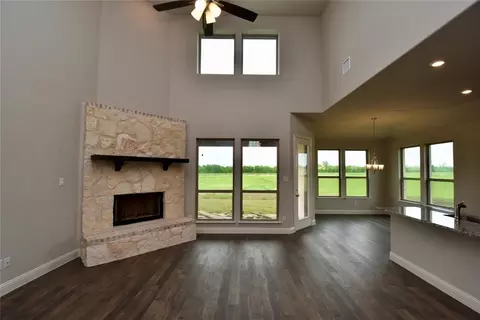6017 Mango Dr, Sanger, TX 76266 photo 6