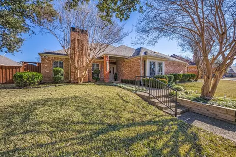16129 Shadybank Dr, Dallas, TX 75248