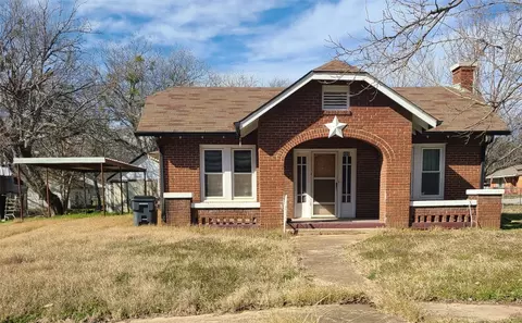 400 Austin, De Leon, TX 76444