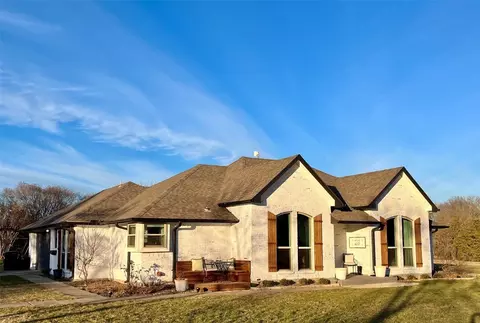 335 Woodcreek Dr, Lowry Crossing, TX 75407