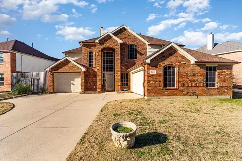 3817 Overlook Ct, The Colony, TX 75056