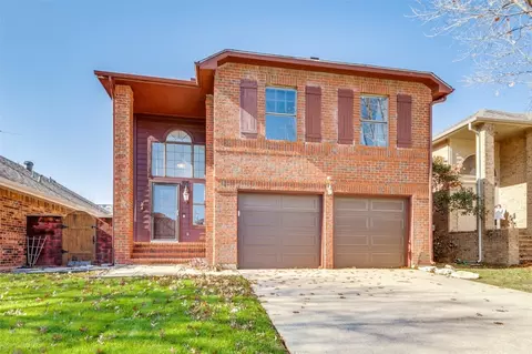 1304 Jasmine Dr, Lewisville, TX 75077
