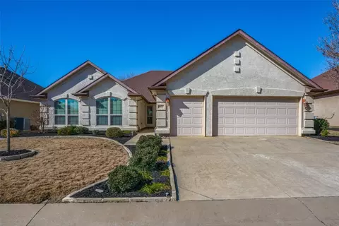 9804 Georgia Ave, Denton, TX 76207