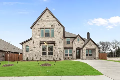 4406 Bel Air Dr, Midlothian, TX 76065