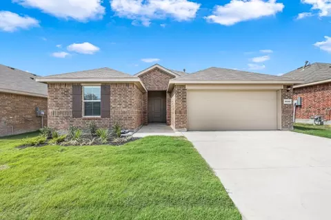 404 Destin Dr, Fort Worth, TX 76131