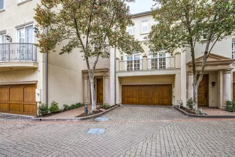 3364 Blackburn St, Dallas, TX 75204