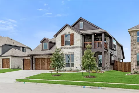 917 Cannes Dr, Red Oak, TX 75154