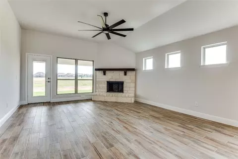 716 Georgia Blvd, Collinsville, TX 76233