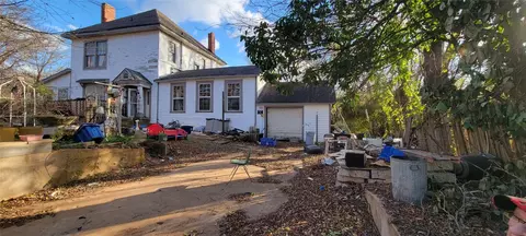 518 E Main St, Denison, TX 75021
