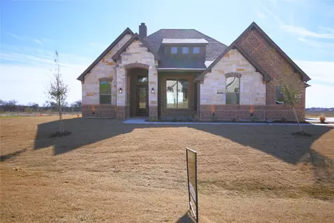 2740 Claire Dr, Midlothian, TX 76065