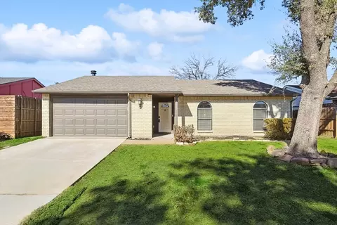 5221 Runyon Dr, The Colony, TX 75056