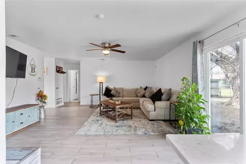 1921 Marvel Dr, Irving, TX 75060