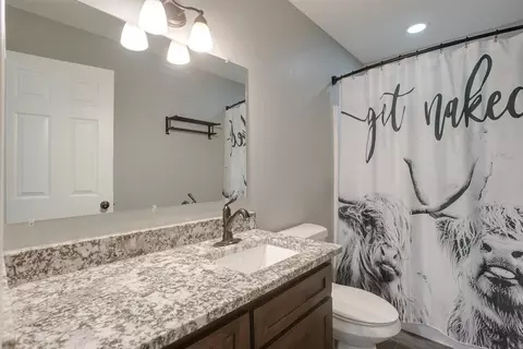 102 E Wier Ave, Covington, TX 76636 photo 18