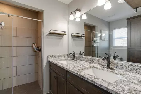 102 E Wier Ave, Covington, TX 76636 photo 14