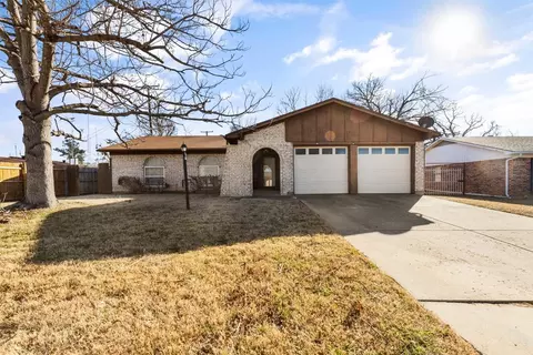 4820 Rice Ln, Fort Worth, TX 76103