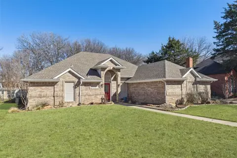 1420 Creekside Dr, Mansfield, TX 76063