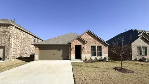 3824 Smuggler Mine St, Aubrey, TX 76227