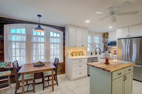 1617 Bonham St, Commerce, TX 75428 photo 9