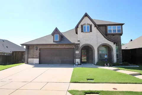 412 Amber Ln, Aubrey, TX 76227