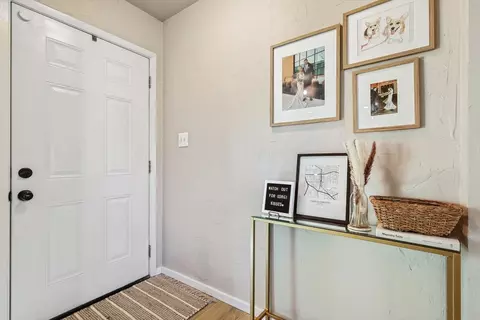 640 E Gee St, Pilot Point, TX 76258 photo 5