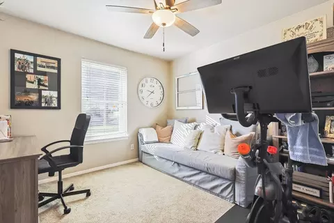 640 E Gee St, Pilot Point, TX 76258 photo 25